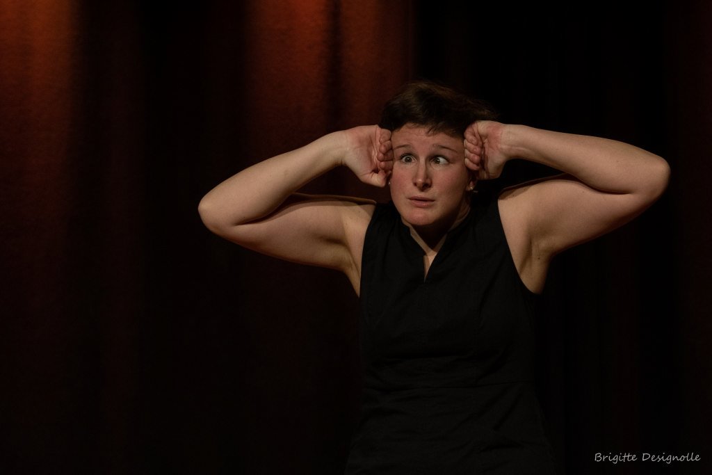 FEMME DE MÈRE EN FILLE